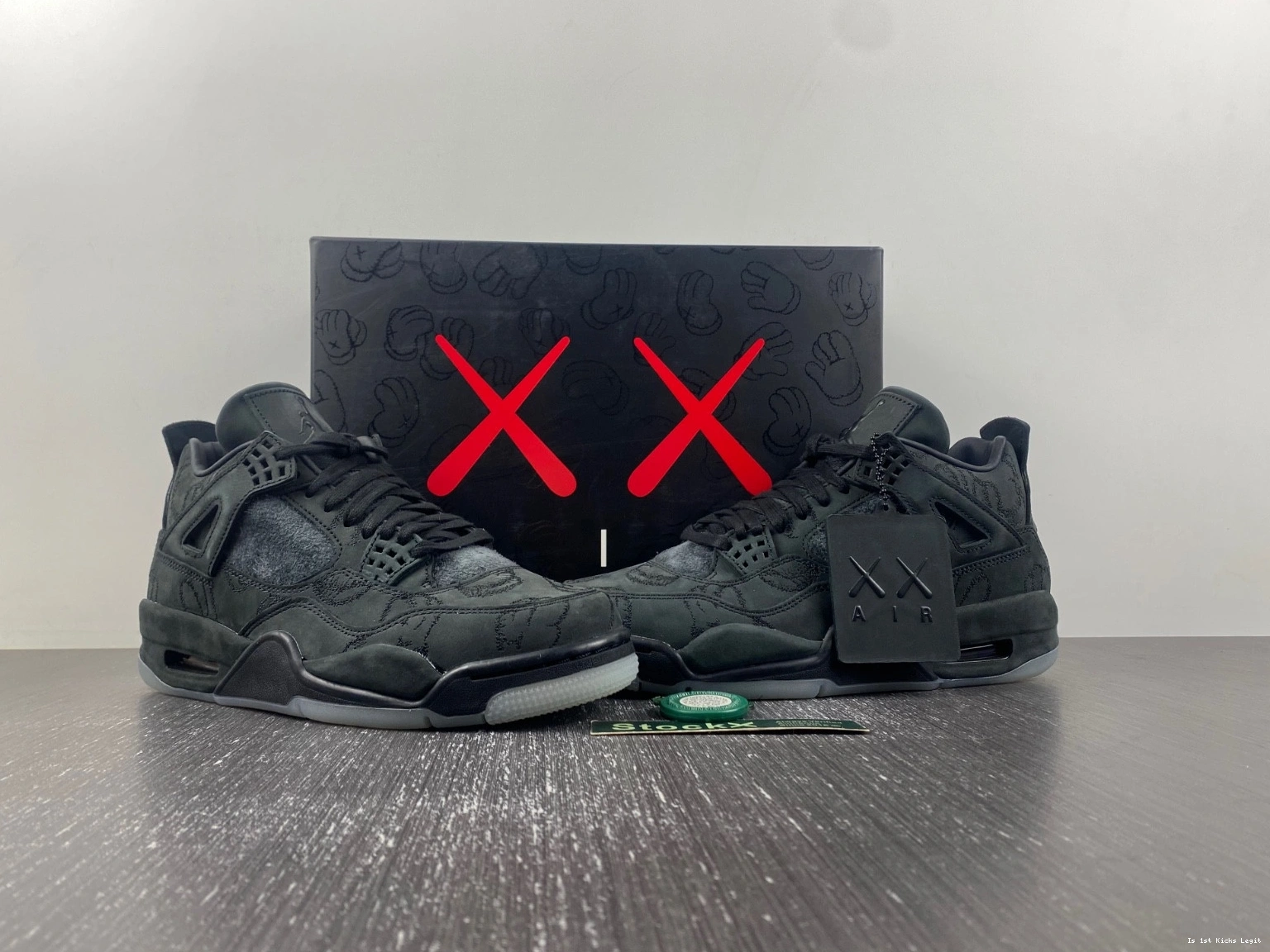 930155 'Black' Retro Air 001 KAWS 4 Jordan x - 0929